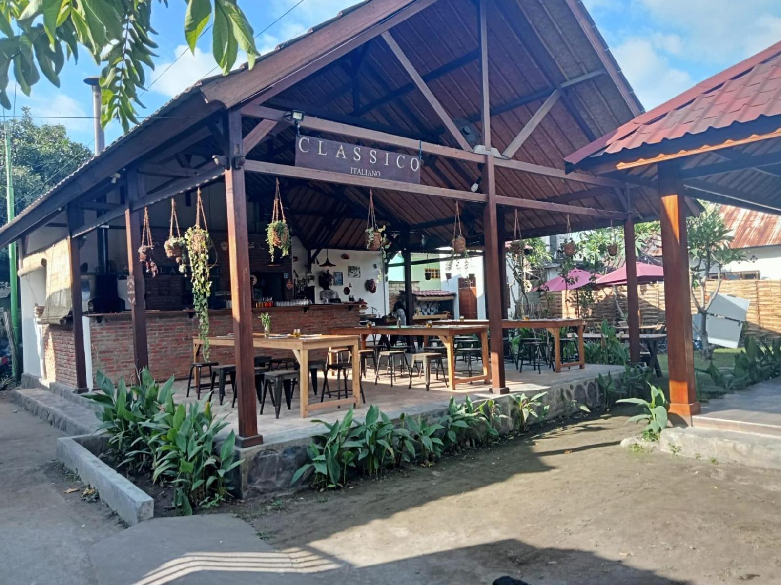 Classico Italiano Bed & Breakfast Gili Air Luaran gambar
