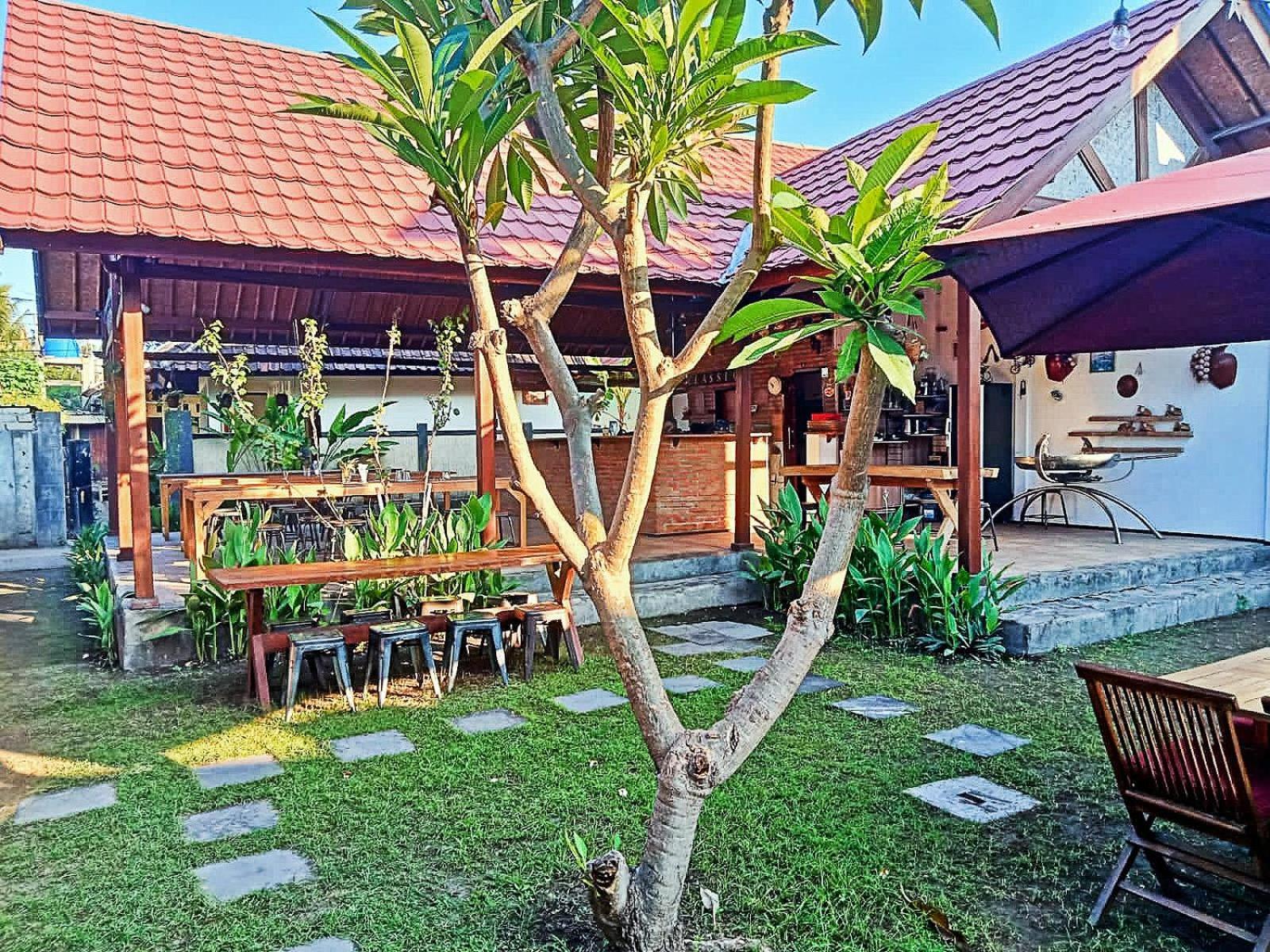 Classico Italiano Bed & Breakfast Gili Air Luaran gambar