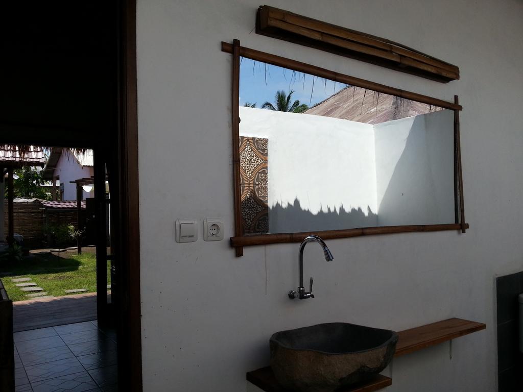 Classico Italiano Bed & Breakfast Gili Air Bilik gambar